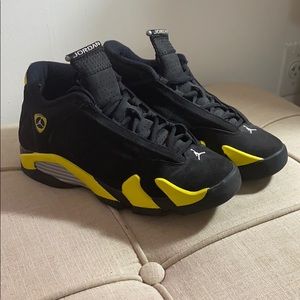 Jordan 14 retro thunder